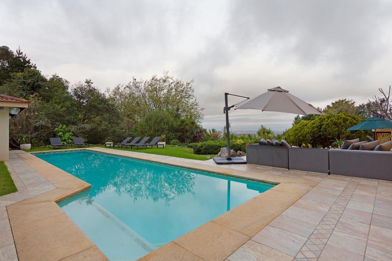 Luxury Serviced Villa In Constantia Cape Town Exterior photo